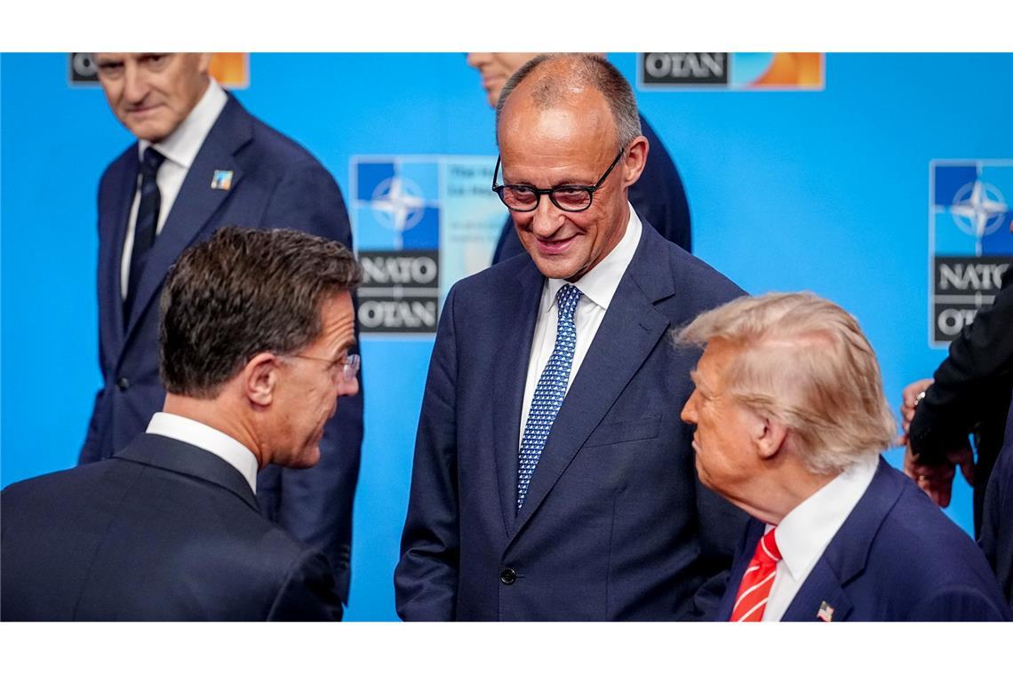Mark Rutte versteht sich mit US-Präsident Donald Trump, aber auch mit Kanzler Friedrich Merz. (Archivbild)