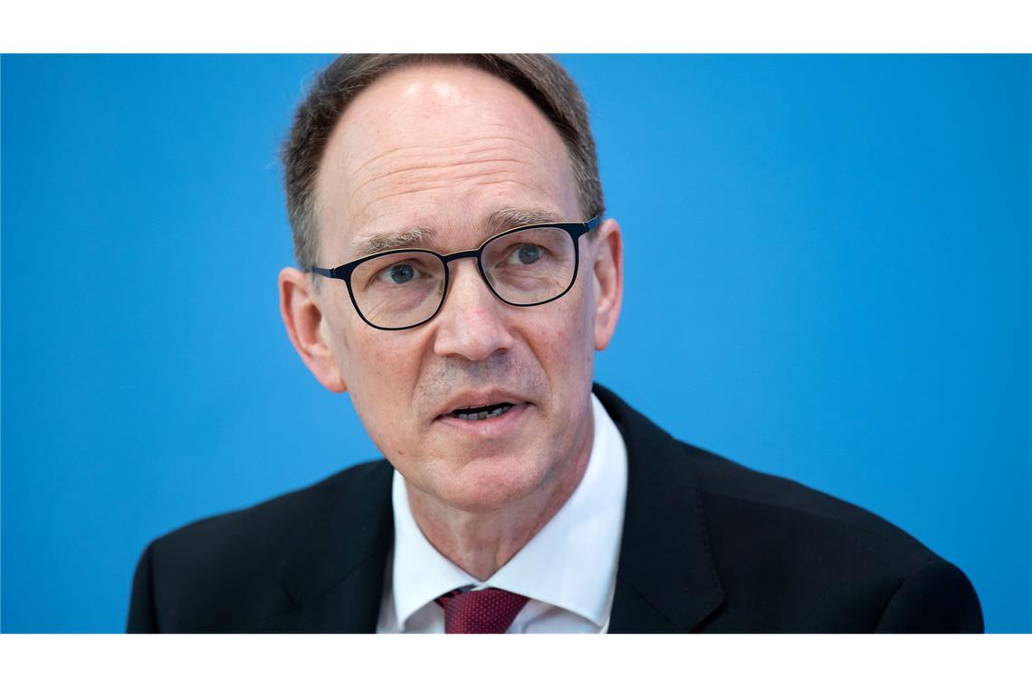 Marketing-Experte Peter Kenning sieht mehrere Motive hinter den Gratis-Aktionen. (Archivbild)