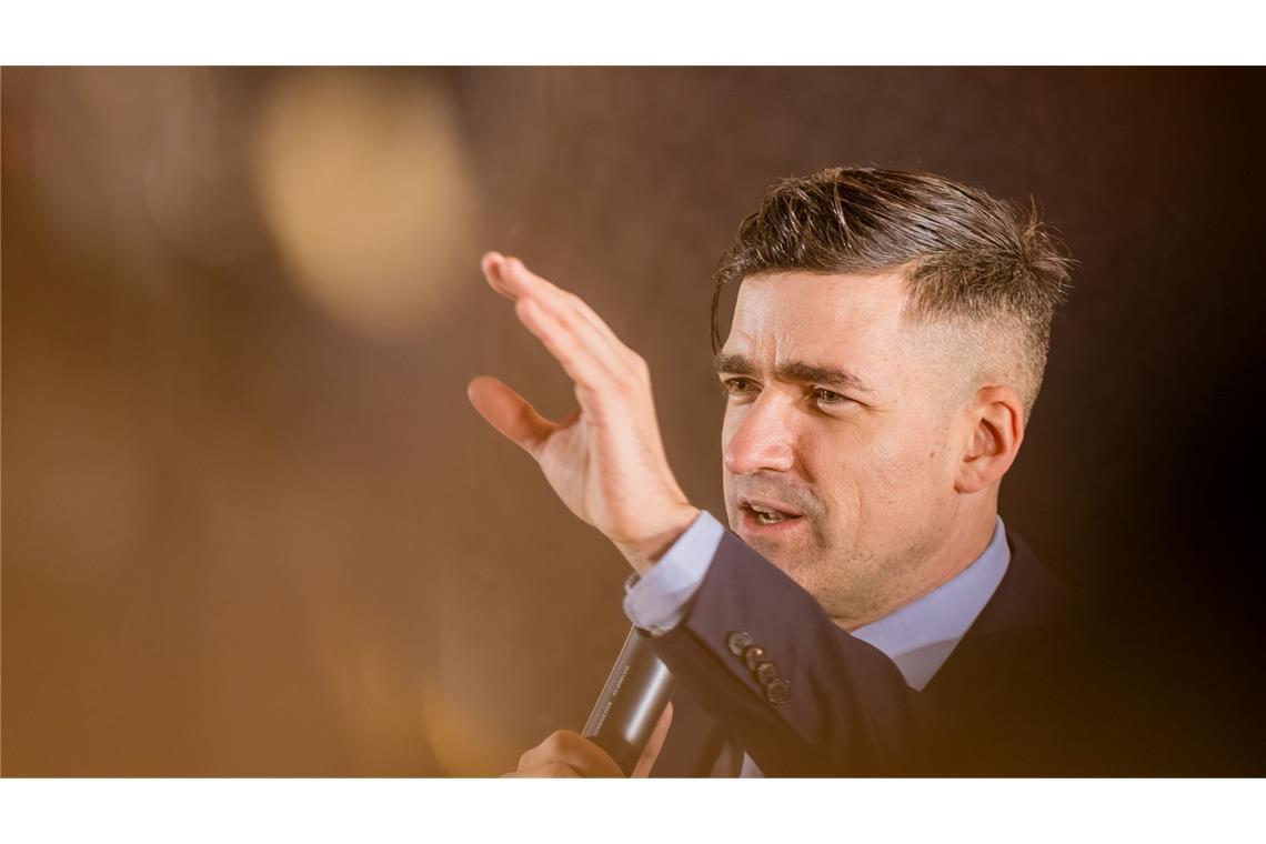 Martin Sellner gilt als Vordenker und Leitfigur der Identitären Bewegung. (Archivbild)