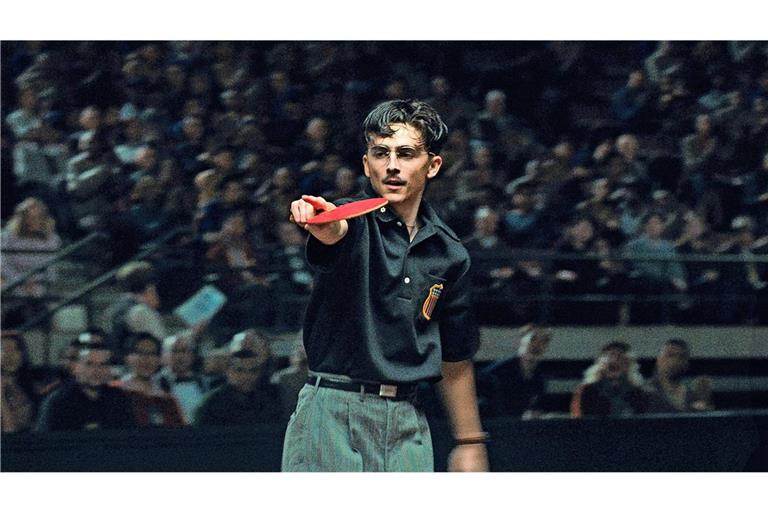 Marty Mauser (Timothée Chalamet) hat mehr sein eigenes Vorankommen im Blick als das Wohl seiner Mitmenschen.