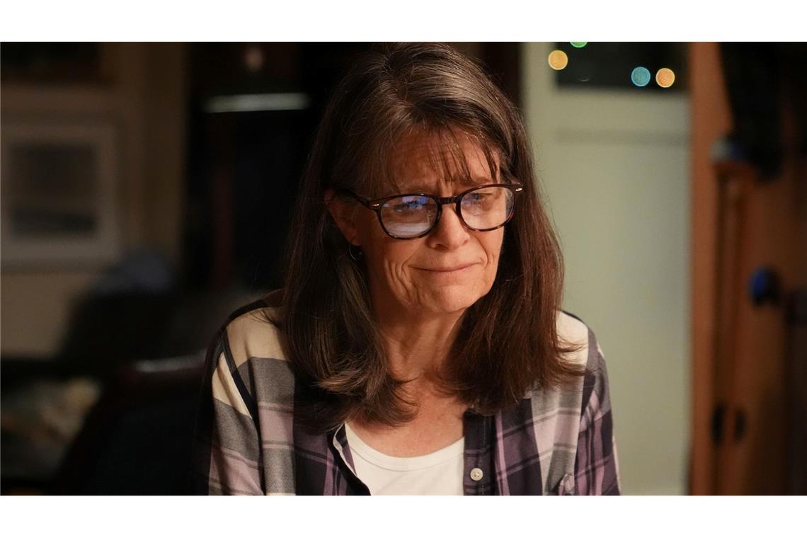 Bilder des Tages Mary E. Brunkow ist fassungslos, als sie erfährt, dass sie den Nobelpreis in Medizin gewonnen hat.
