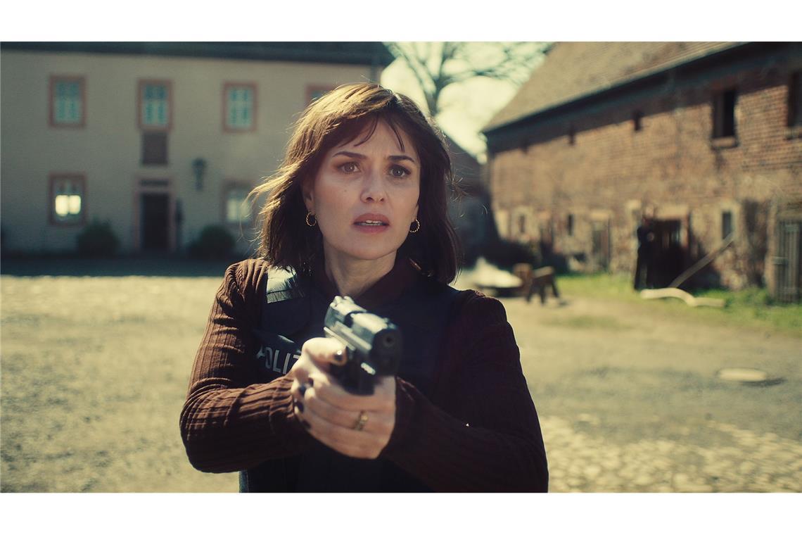 Maryam Azadi (Melika Foroutan) begibt sich in eine gefährliche Situation.