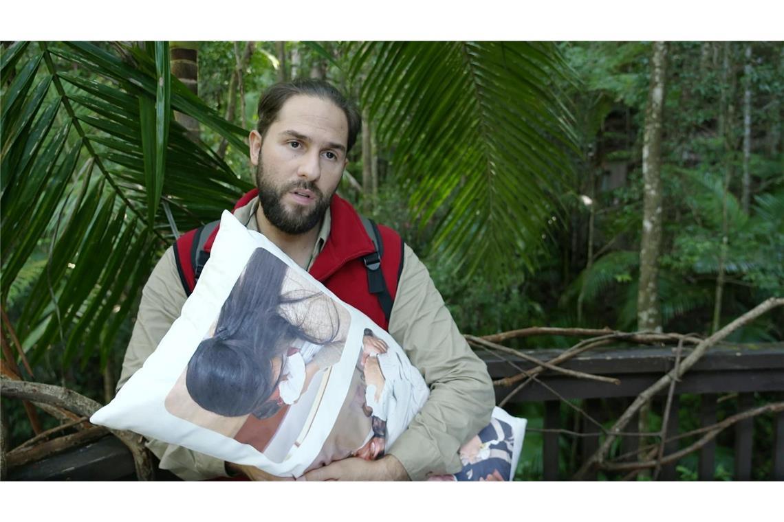 „Fake-Scheiße“ – Timur macht auf Drama-Queen Maßlose Enttäuschung bei Maurice, als er den Dschungel verlassen muss.