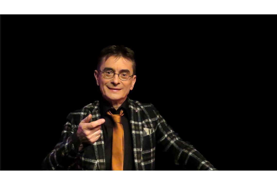 „Richling enttarnt“ – 50 Jahre im Renitenztheater Stuttgart Mathias Richling feiert im Renitenztheater