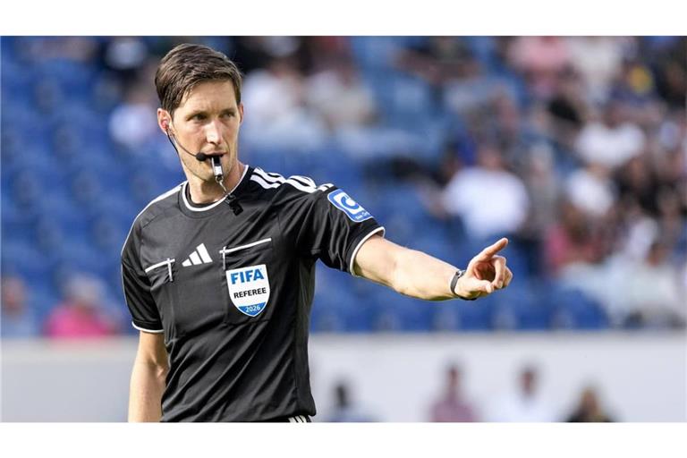 Matthias Jöllenbeck leitet das VfB-Spiel.