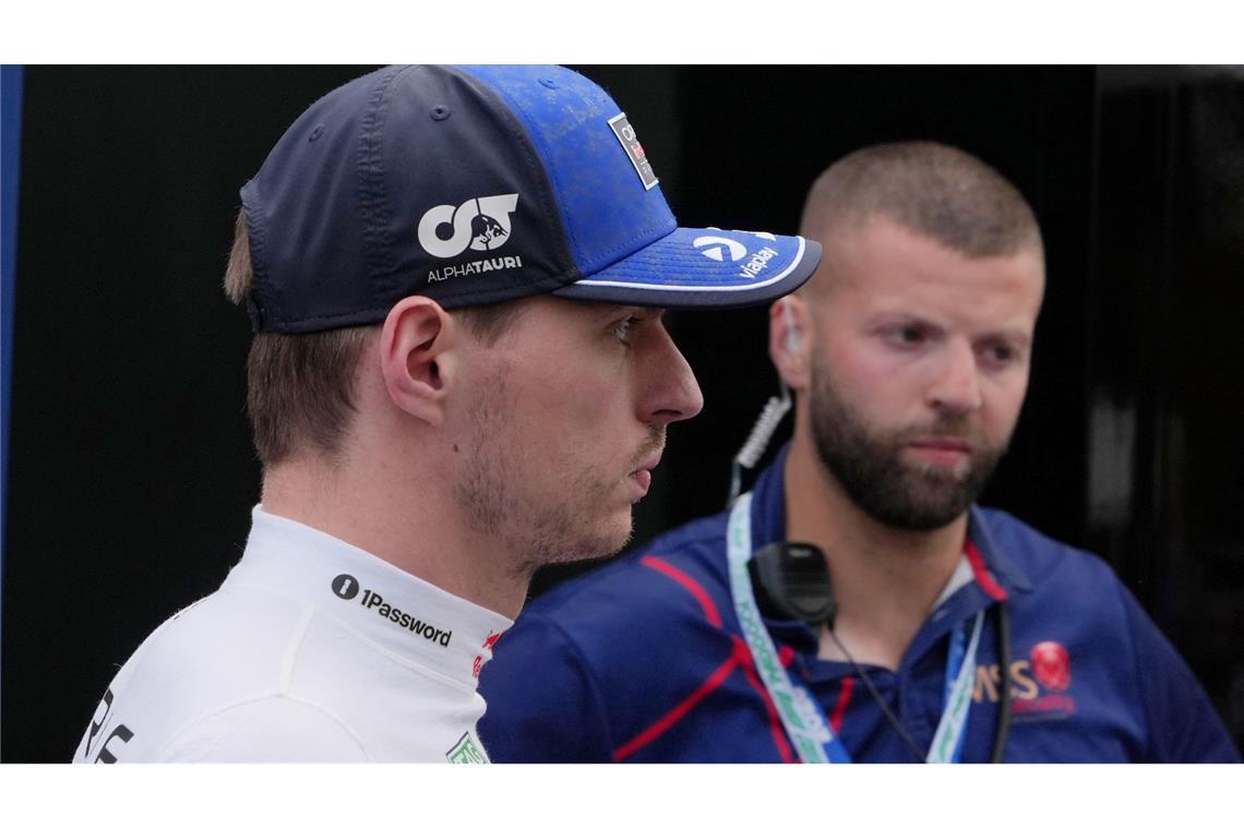 Max Verstappen ist nach dem Fehlstart bedient.