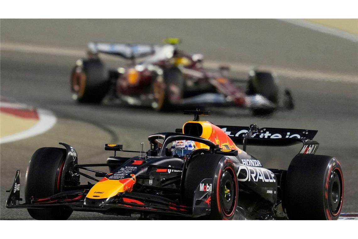 Bahrain-Sieger Piastri in Titelform - Frust bei Verstappen Max Verstappen klagte immer wieder über seinen schwächelnden Red Bull.