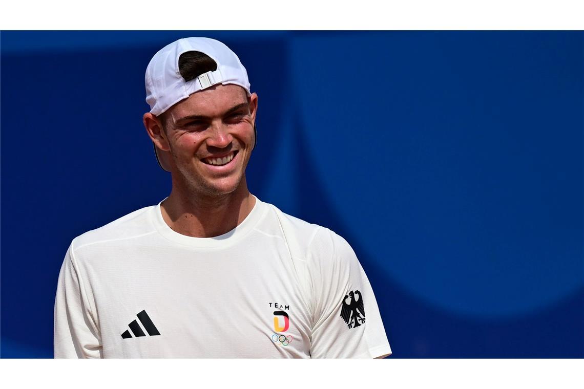 Auch ohne Zverev: Deutsches Tennis-Team auf Kurs Maximilian Marterer bringt das deutsche Tennis-Team gegen Israel in Führung.