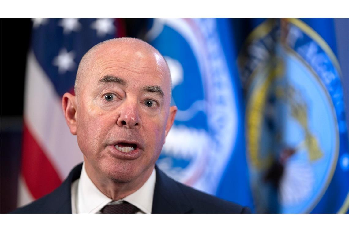 US-Minister zu Drohnen: "Wir sind an der Sache dran" Mayorkas: "Es steht außer Frage, dass die Menschen Drohnen sehen." (Archivbild)