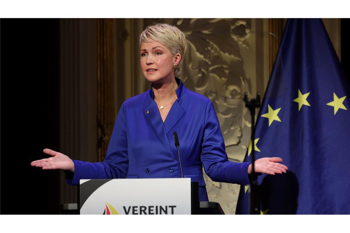 Elf Zitate: Was die deutsche Politik 2024 bewegte Mecklenburg-Vorpommerns Ministerpräsidentin Manuela Schwesig über die Rolle der Ostdeutschen. (Archivbild)