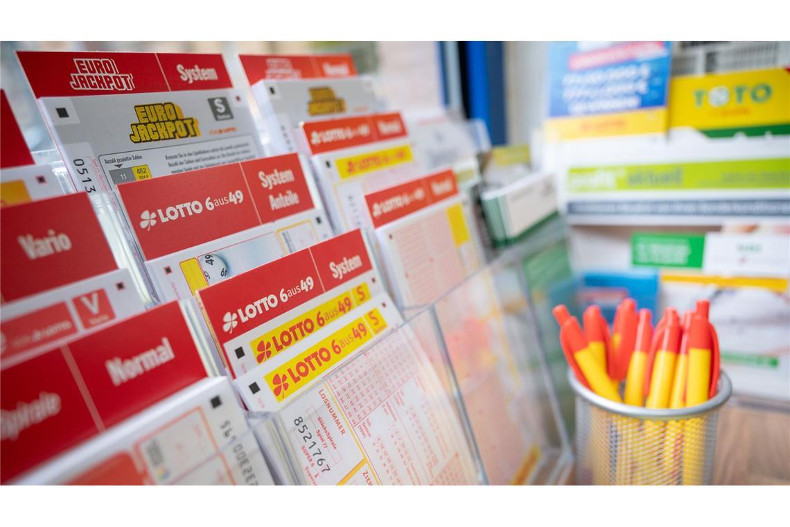 Mehr als 1,6 Millionen Euro hat ein Glückspilz aus Ulm gewonnen. (Symbolbild)