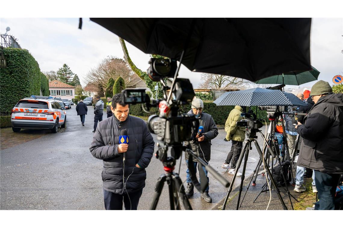 Mehr als drei Stunden verhandeln Vertreter aus Washington und Teheran.