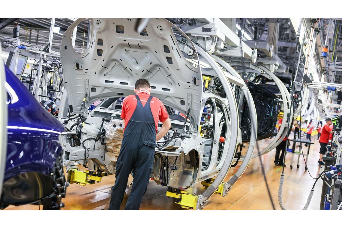 Ifo-Institut: Stimmung in der Autoindustrie noch schlechter Mehr Unternehmen in der Automobilbranche denken über Stellenabbau nach. (Symbolbild)