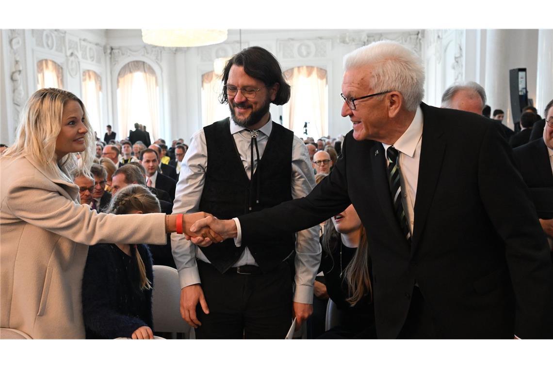 Mehr Zeit für die Familie: Kretschmann mit Sohn Johannes (Mitte).