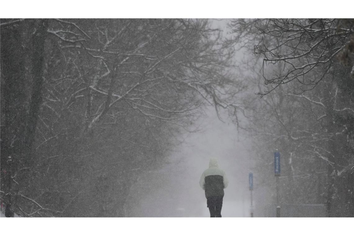 Heftiger Wintersturm trifft die USA Mehrere Bundesstaaten riefen den Notstand aus.