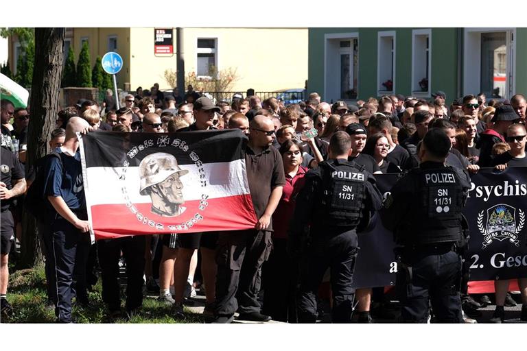 Mehrere CDS-Veranstaltungen waren zuletzt begleitet von Aktionen rechter Gruppen, wie hier in Bautzen. (Archivfoto)