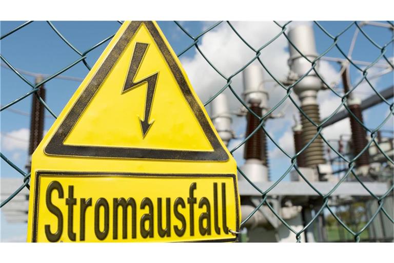 Mehrere Stromausfälle haben in Baden-Württemberg für Chaos gesorgt. (Symbolbild)