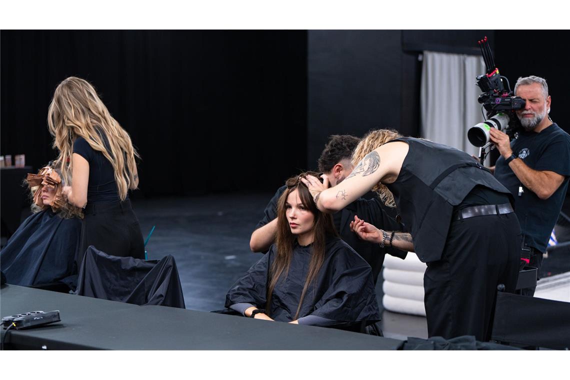 Tränen kullern beim Umstyling mit Klaas Heufer-Umlauf
