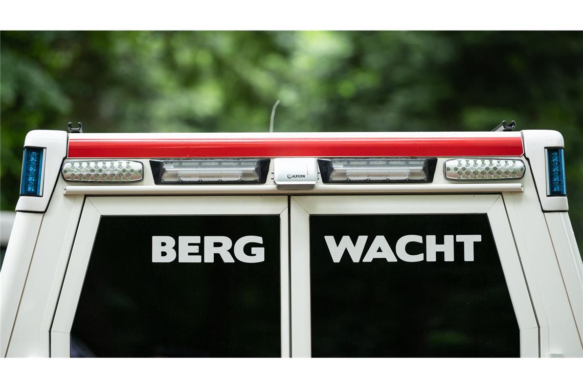 Mehrere Verletzte nach Unfall mit Bergwacht-Fahrzeug (Symbolbild)