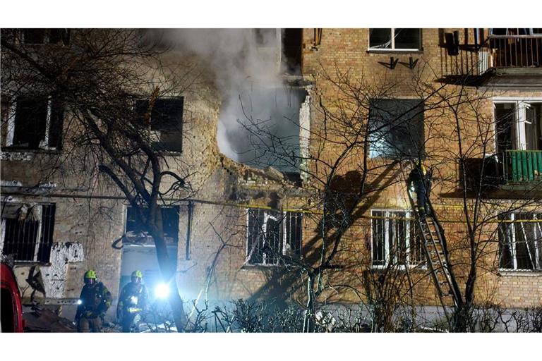 Mehrere Wohngebäude wurden bei den Angriffen beschädigt.