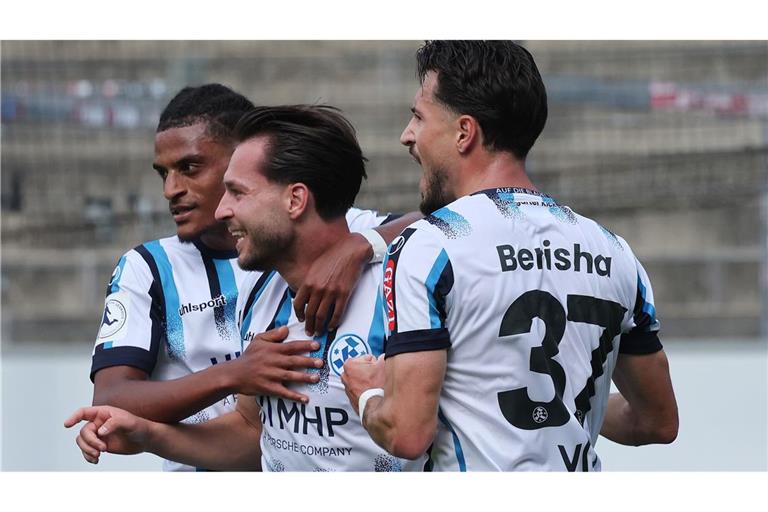 Melkamu Frauendorf, David Tomic und Flamur Berisha (v. li.) kehren  gegen Freiberg in die Anfangself zurück.       


Foto: Pressefoto Baumann/Hansjürgen B 