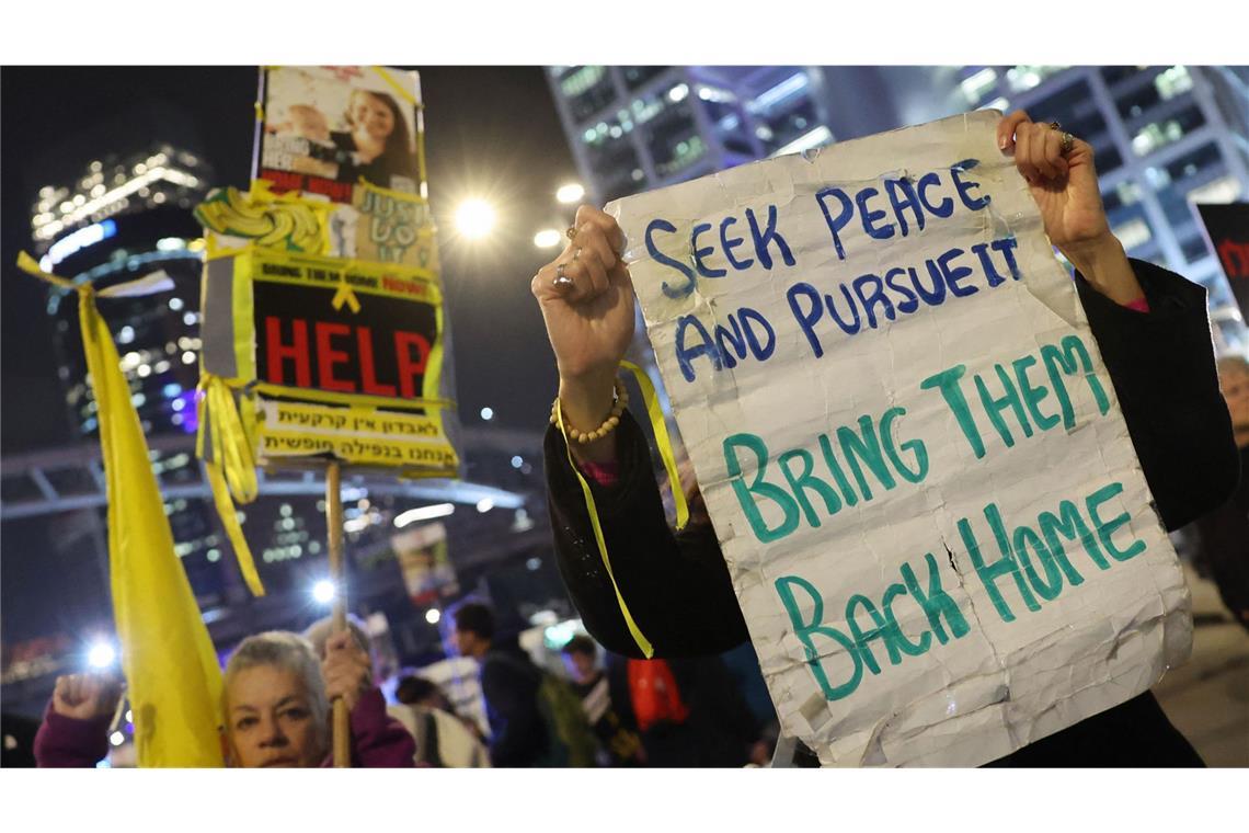 Gaza-Deal steht – Was ist erreicht, wie geht es weiter? Menschen in Gaza feierten am Mittwoch die Berichte über eine bevorstehende Waffenruhe zwischen Israel und der Hamas.
