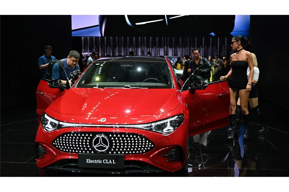 Die Trends der Messe in Shanghai Mercedes will mit dem CLA seine Produktoffensive in China starten.