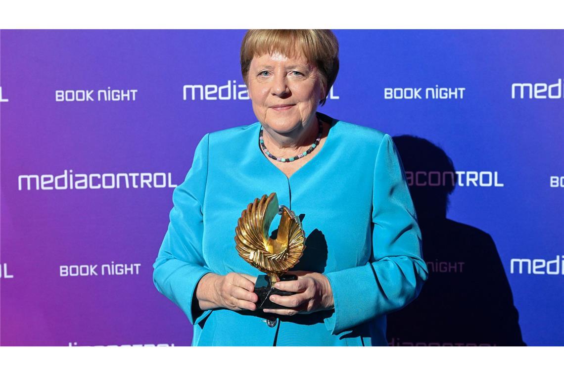 Merkel vermisst Blumensträuße und Kanzleramtsküche Merkel mochte Blumendeko und Küche im Kanzleramt.