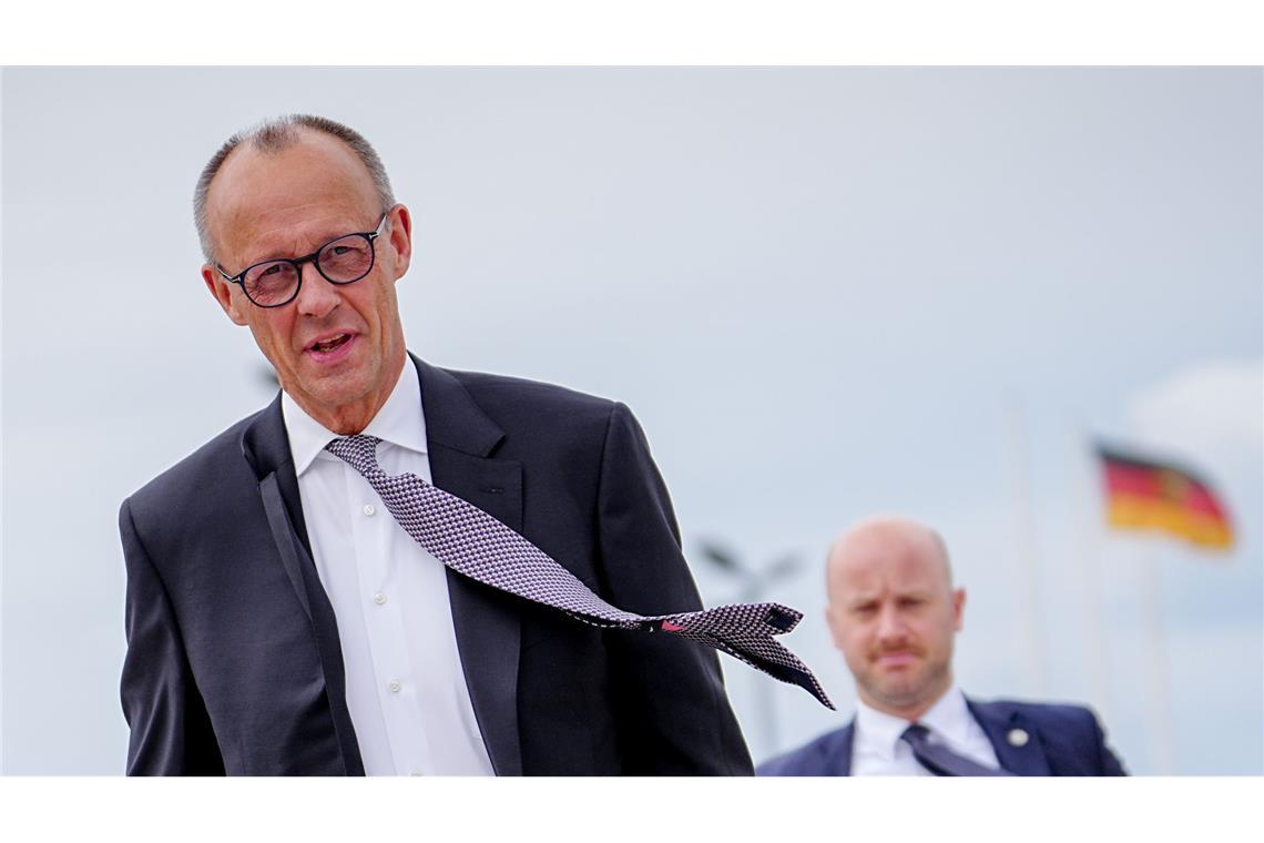 Merz auf dem Weg zum Nato-Gipfel
