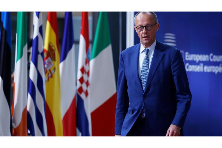 Merz kehrt beim Gipfel wieder auf die EU-Bühne zurück.
