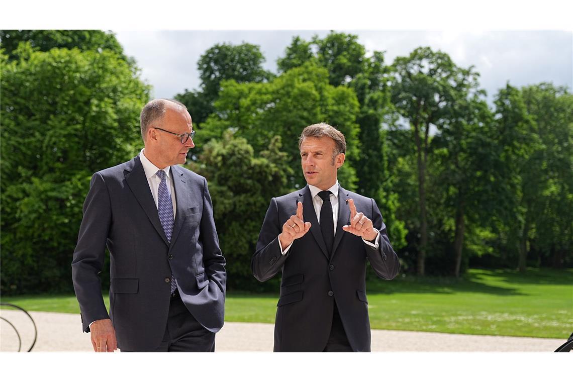 Erste Kanzlerreise: Neustart in Paris - Ärger in Warschau Merz und Macron steckten in Paris den Kurs bei Schlüsselthemen ab.