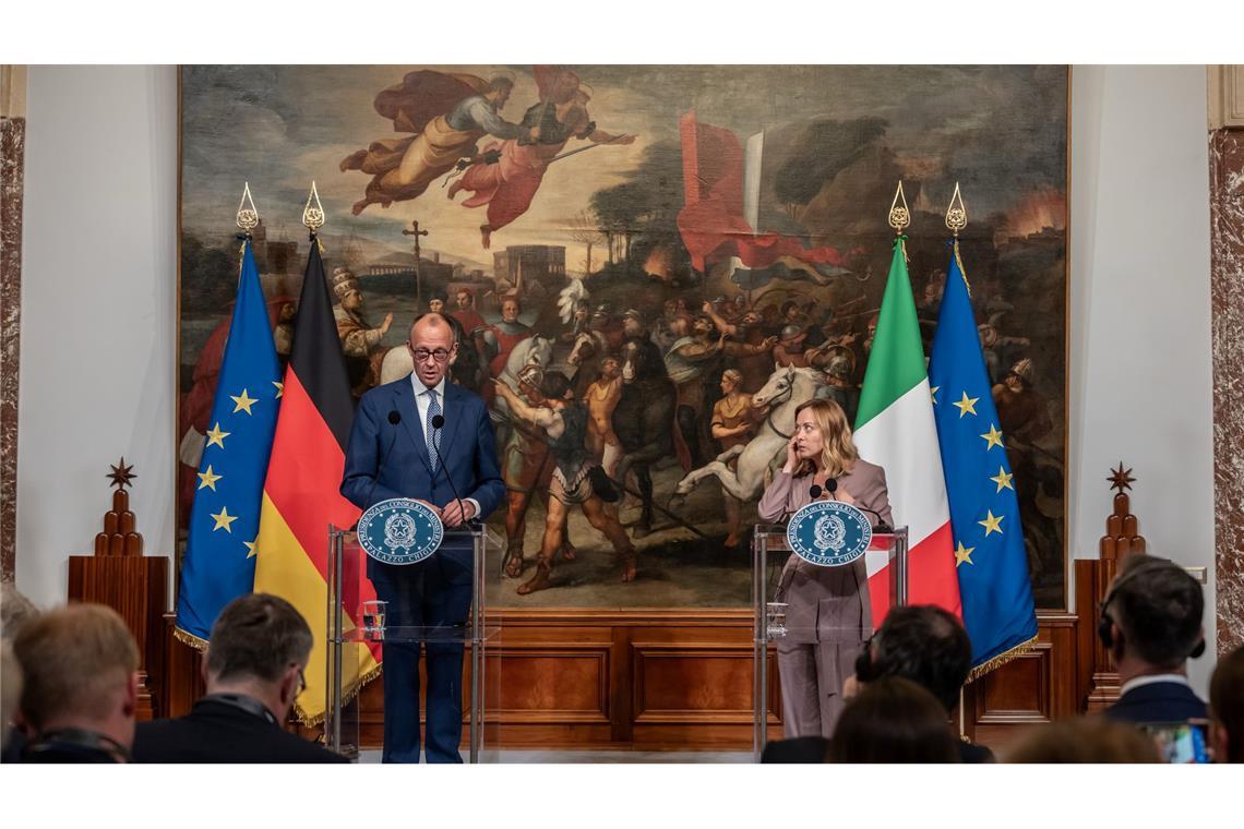 USA erhöhen Druck vor Telefonat von Trump und Putin Merz will Italien wieder enger in die europäischen Bemühungen um ein Ende des Kriegs einbinden.