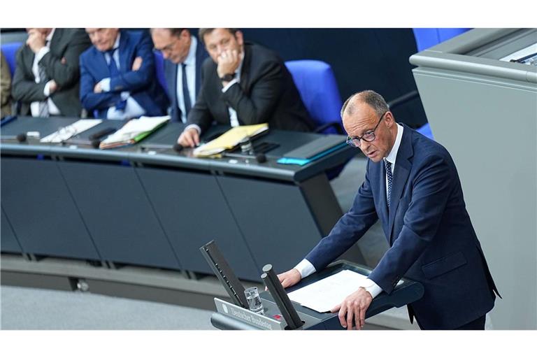 Merz: "Wir können alle Herausforderungen ... aus eigener Kraft heraus bewältigen."