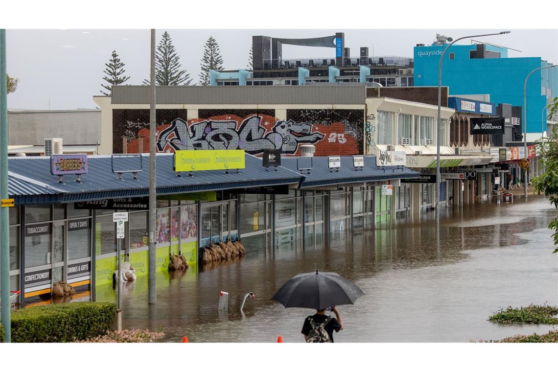 Verheerendes Hochwasser in Australien - mindestens drei Tote Meteorologen sagten weitere Regenfälle voraus.
