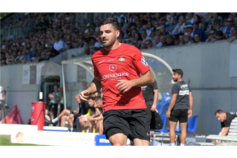Michael Kleinschrodt wird nach dem Pokal-Coup der SG Sonnenhof Großaspach in Stuttgart überfallen und beraubt. Nun spricht er in einem Interview darüber (Archivfoto).