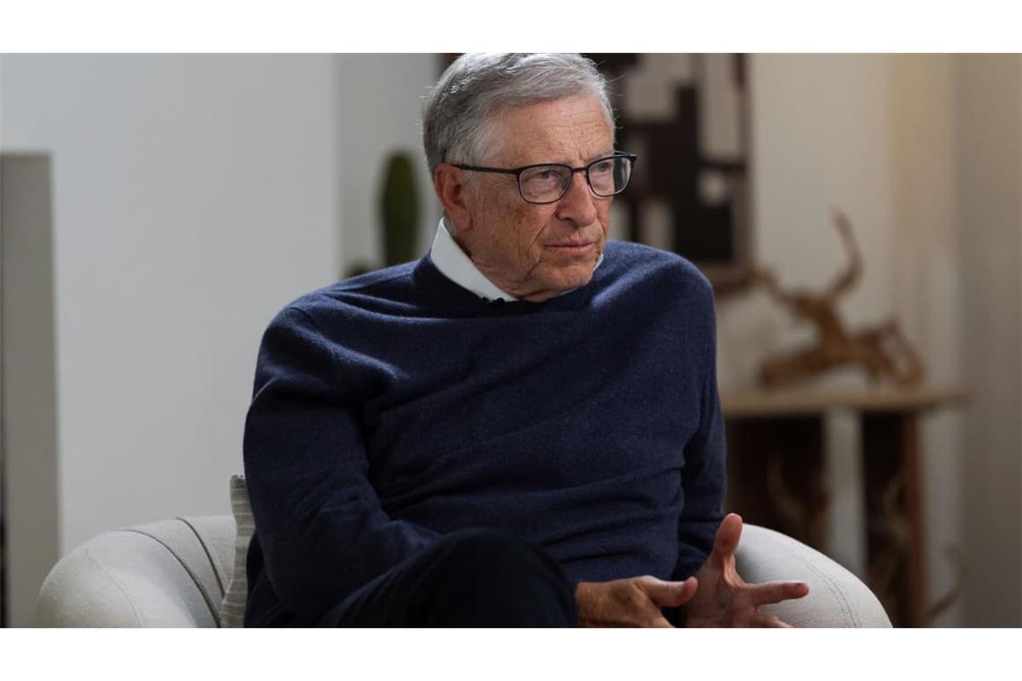 Microsoft-Gründer Bill Gates spricht bei einem Interview der US-Presseagentur The Associated Press (AP) in Indian Wells, Kalifornien.