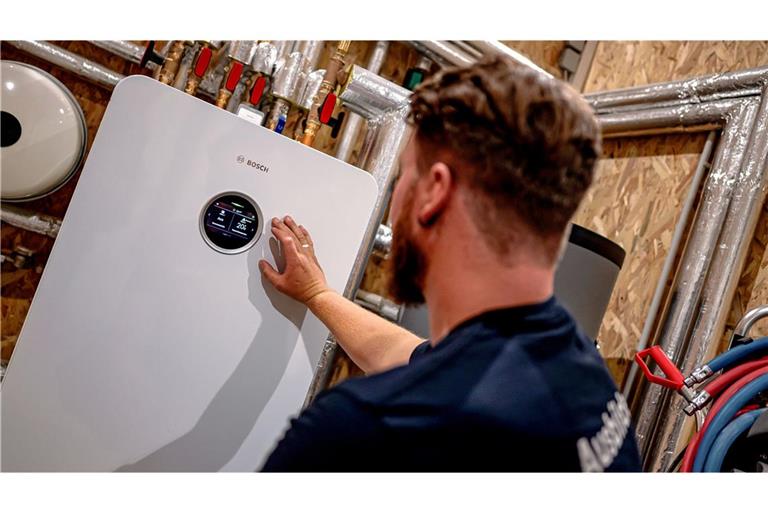 Mieterinnen und Mieter in Deutschland sollen bei einem Heizungstausch nicht allein auf den Folgekosten für Öl oder Gas sitzen bleiben (Symbolfoto).