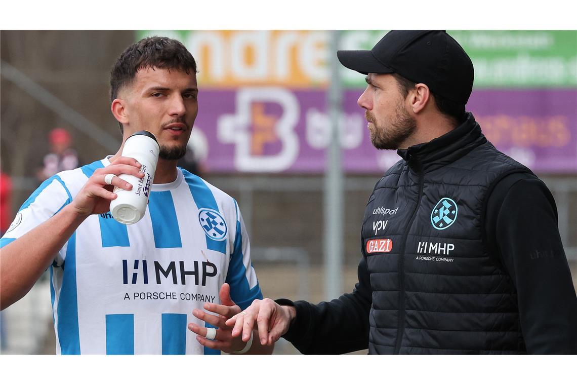 Liveticker zum Nachlesen: Die Blauen patzen in Walldorf Milan Petrovic und Kickers-Trainer Marco Wildersinn.
