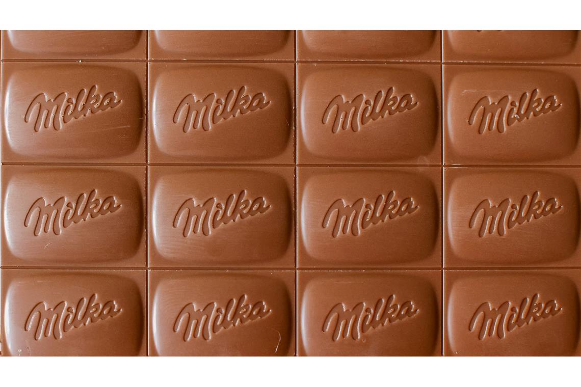 Milka-Schokolade kostet jetzt mehr Milka gehört zu den beliebtesten Schokoladensorten in Deutschland.
