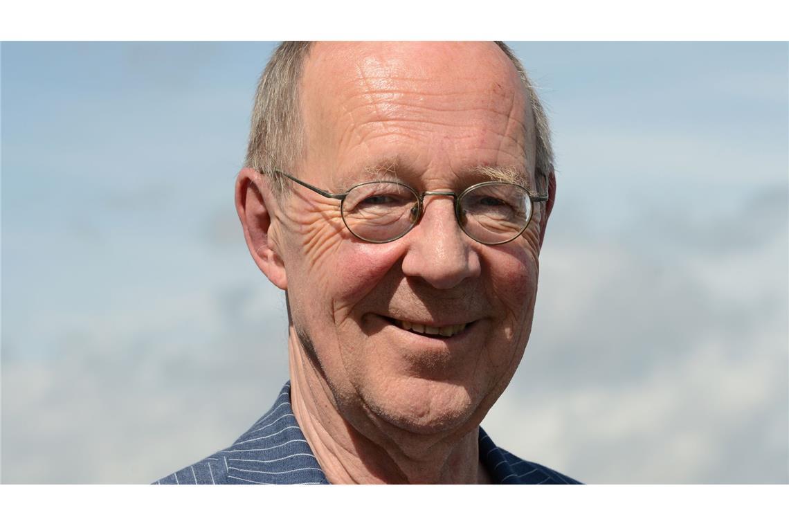 "Drombuschs"-Star Hans Peter Korff ist tot Millionen kennen Hans Peter Korff aus "Diese Drombuschs".