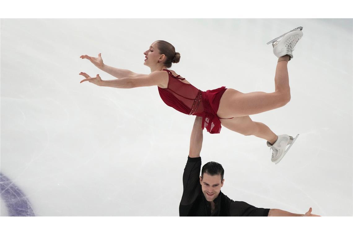 EM-Gold für Eiskunstlauf-Paar Hase/Wolodin Minerva Hase und Nikita Wolodin haben sich bei der Europameisterschaft in Tallinn den Titel geholt.