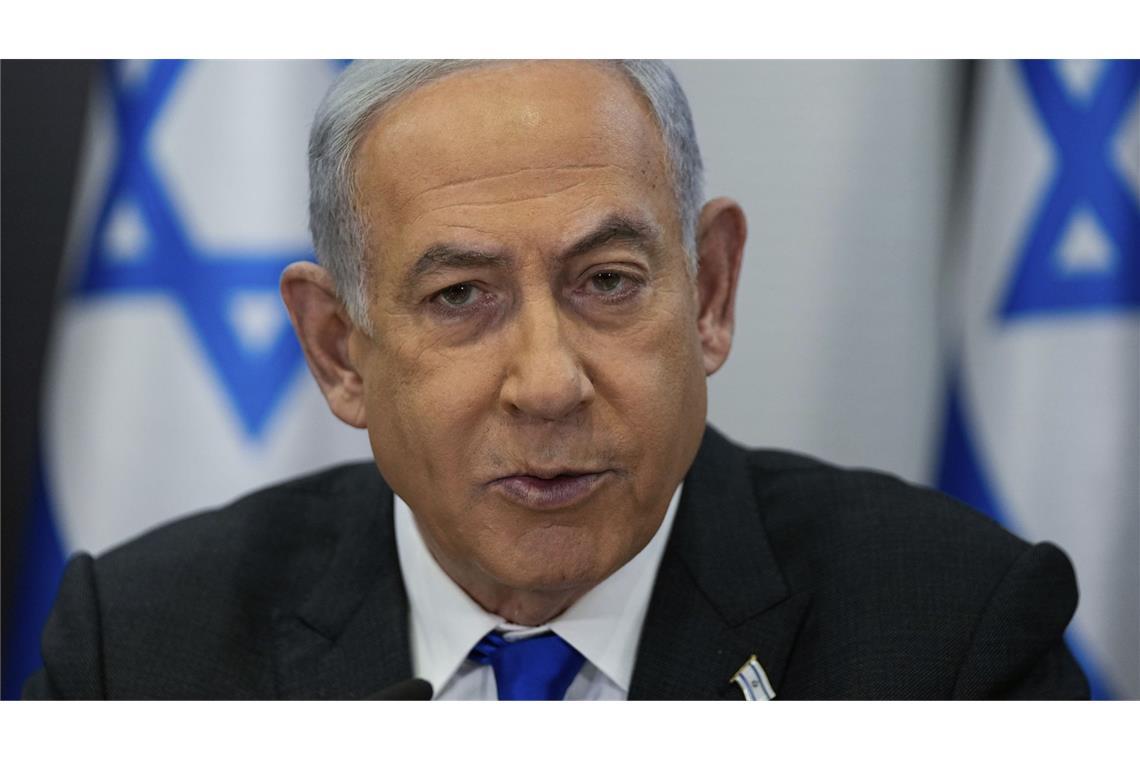 Netanjahu ordnet „massive“ Angriffe im Gazastreifen an Ministerpräsident Benjamin  Netanjahu hat die Armee angewiesen, sofort „intensive Angriffe“ im Gazastreifen auszuführen.