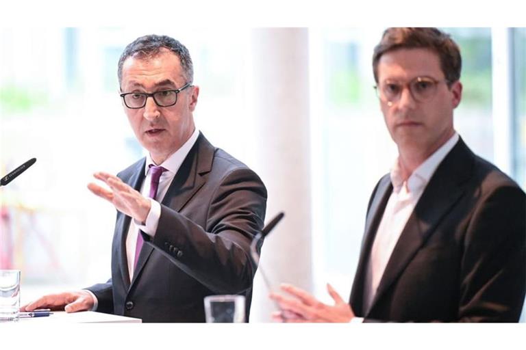 Ministerpräsident Cem Özdemir (Grüne) und sein Vize Manuel Hagel (CDU) sind in der Frage, ob mit der AfD zusammengearbeitet werden kann, einer Meinung.