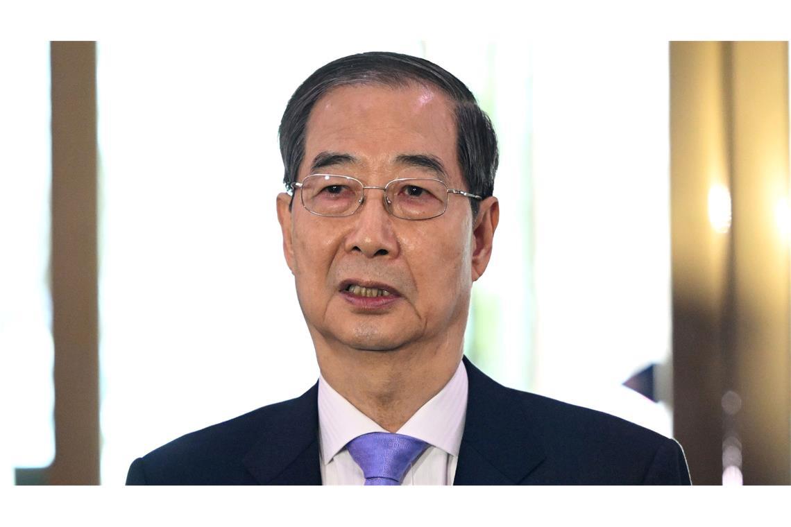 Südkorea: Gericht weist Amtsenthebung von Regierungschef ab Ministerpräsident Han Duck Soo bleibt im Amt.