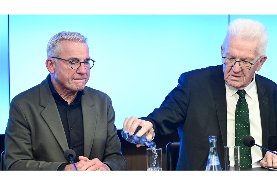 Ministerpräsident Kretschmann hatte in einer Pressekonferenz betont, dass es sich bei der Veröffentlichung des alten Hagel-Videos nicht um eine konzertierte Aktion der Grünen gehandelt habe.