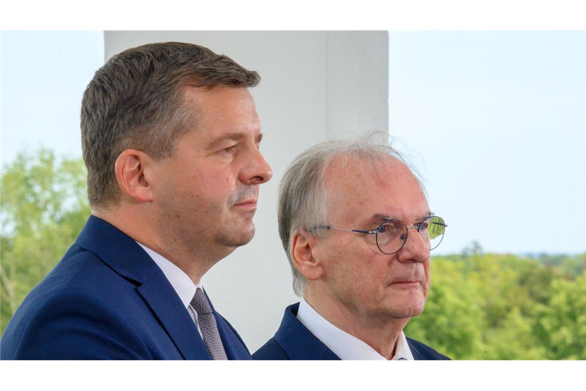 Wahlumfrage sieht AfD in Sachsen-Anhalt bei 39 Prozent Ministerpräsident Reiner Haseloff scheidet 2026 aus dem Amt, ihm soll Sven Schulze nachfolgen. (Archivbild)