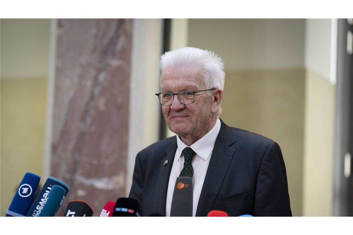 Kretschmanns Abschiedsreise: Ein Ministerpräsident unterwegs Ministerpräsident Winfried Kretschmann bricht am Montag zu seiner letzten richtigen Auslandsreise als Regierungschef auf.