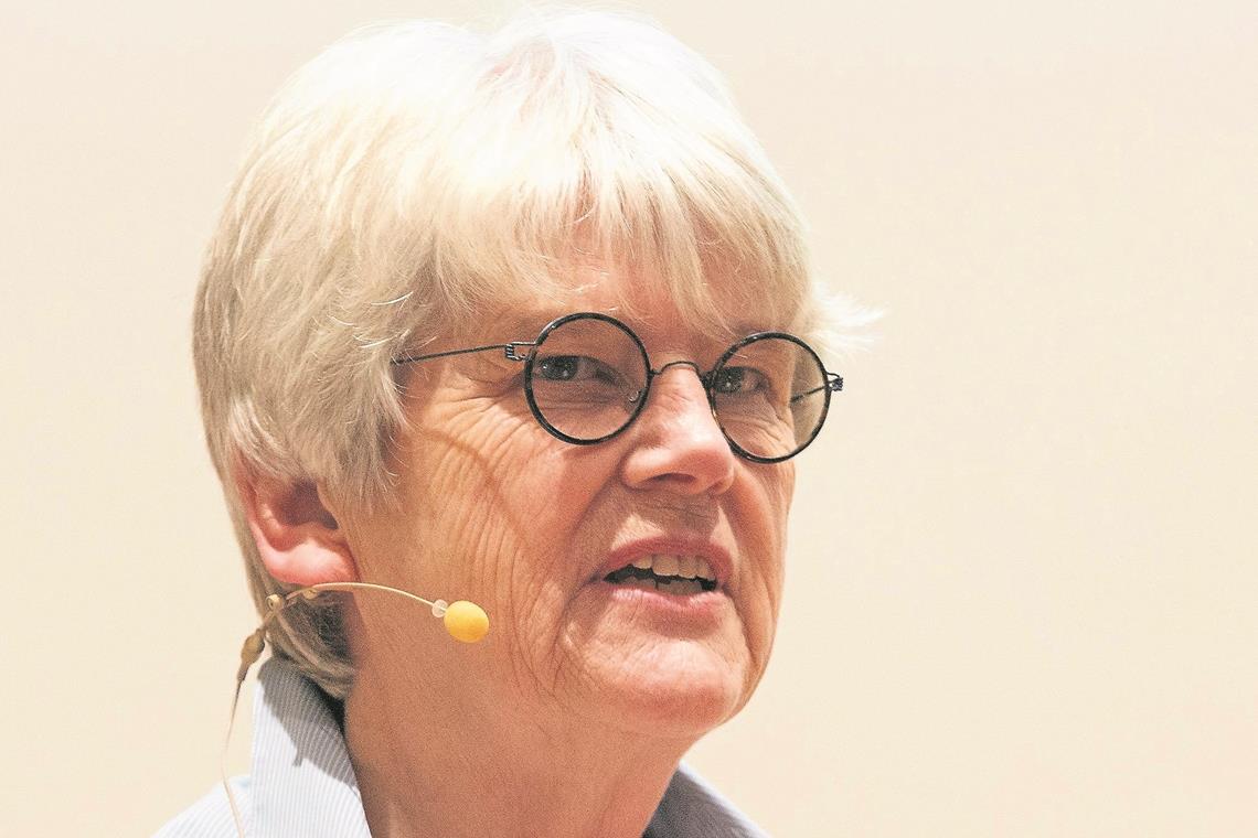 Zentral ist die Analyse der Symptome „Mir ist es sehr wichtig, was der Einzelne in seinem Alltag an positiven Veränderungen vornehmen kann.“Sabine Zimmermann
