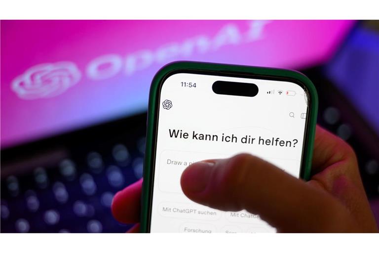 Mit Abstand am häufigsten nutzen Jugendliche den KI-Chatbot ChatGPT des Betreibers OpenAI.(Illustration)