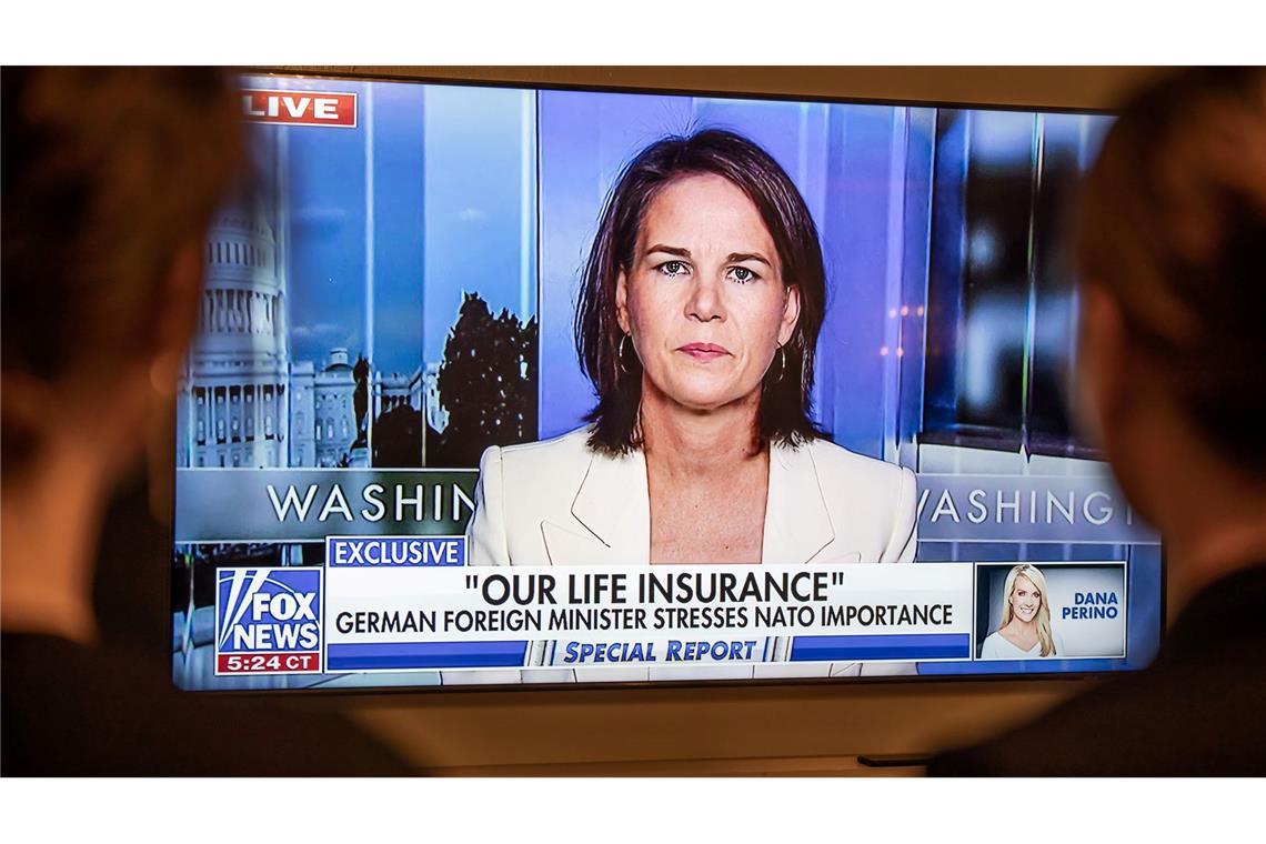 Baerbock nach Peking: Ukraine, Russland und Zölle im Zentrum Mit Äußerungen im US-TV-Sender Fox News im September 2023 hatte die deutsche Außenministerin Annalena Baerbock (Grüne) China schwer verärgert.